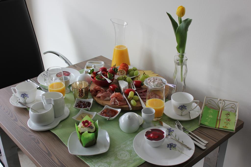 Hotel Haus Kallenberg Herbrechtingen Екстериор снимка
