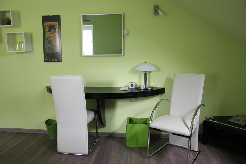 Hotel Haus Kallenberg Herbrechtingen Стая снимка