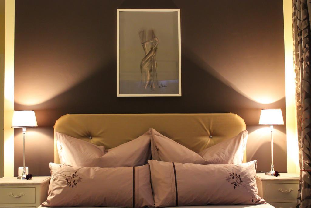 Hotel Haus Kallenberg Herbrechtingen Стая снимка