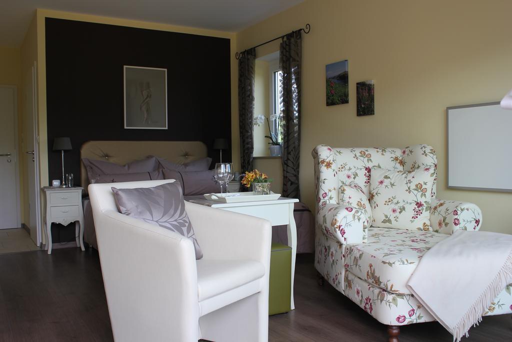 Hotel Haus Kallenberg Herbrechtingen Стая снимка